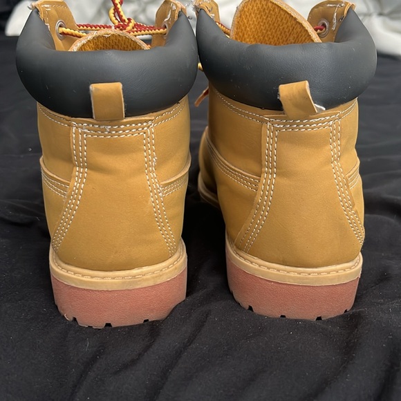 Faded Glory Boots - Picture 6 of 10